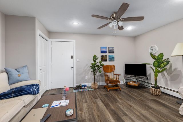 1920 Porter Street Sw, City Of Wyoming, MI 49519