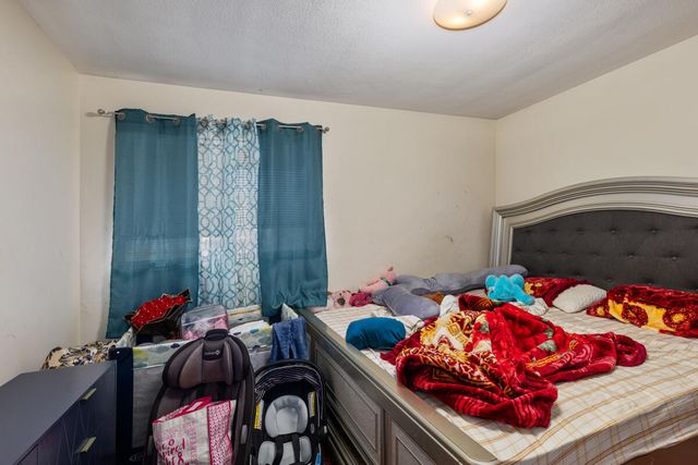 1920 Porter Street Sw, City Of Wyoming, MI 49519