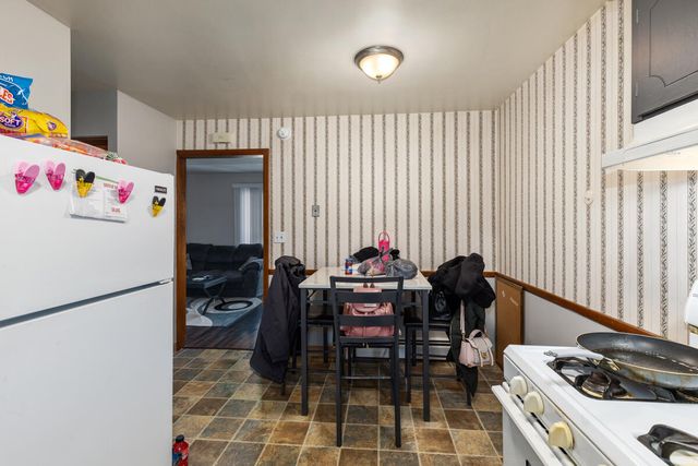 1920 Porter Street Sw, City Of Wyoming, MI 49519