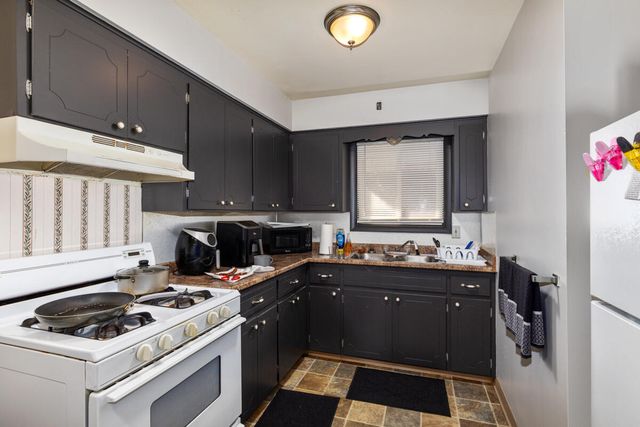 1920 Porter Street Sw, City Of Wyoming, MI 49519