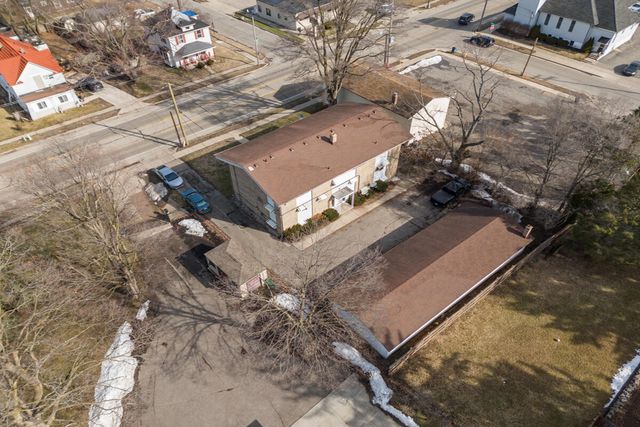 1920 Porter Street Sw, City Of Wyoming, MI 49519