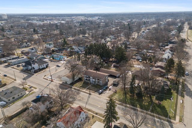 1920 Porter Street Sw, City Of Wyoming, MI 49519