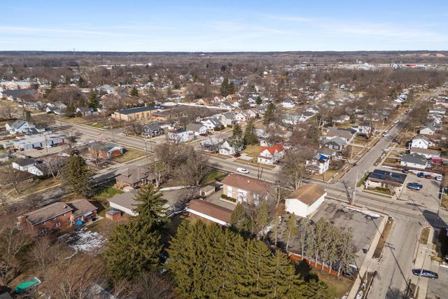 1920 Porter Street Sw, City Of Wyoming, MI 49519