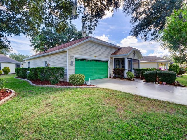 25134 CRANES ROOST CIRCLE, Leesburg, FL 34748