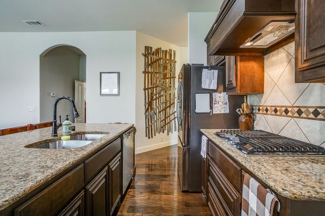 1169 Spring Cress Drive, Burleson, TX 76028