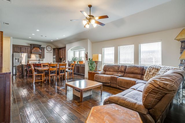 1169 Spring Cress Drive, Burleson, TX 76028