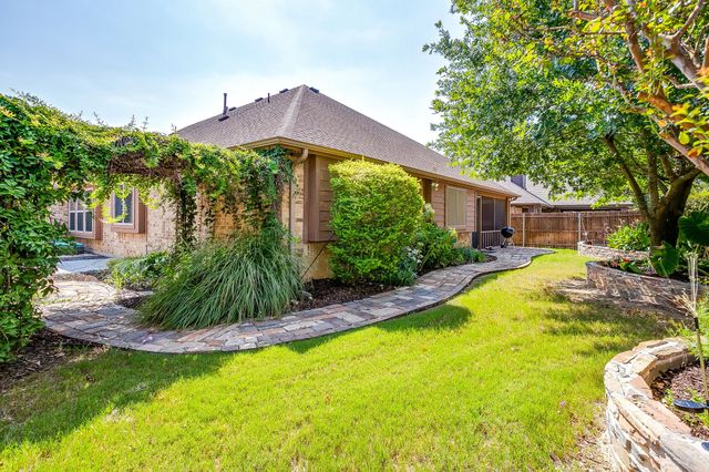 1169 Spring Cress Drive, Burleson, TX 76028