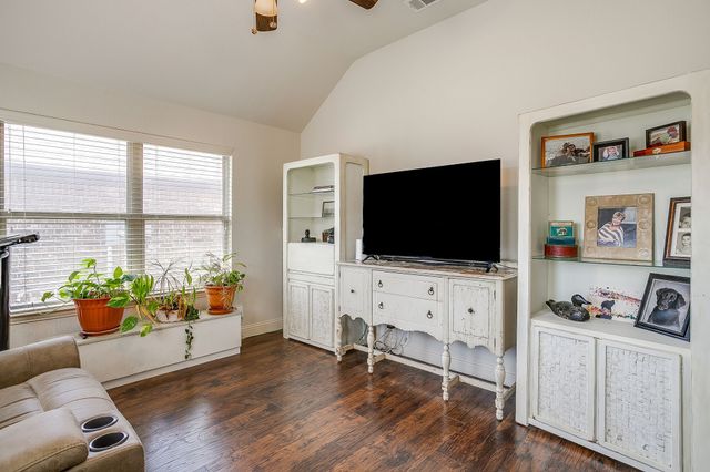 1169 Spring Cress Drive, Burleson, TX 76028