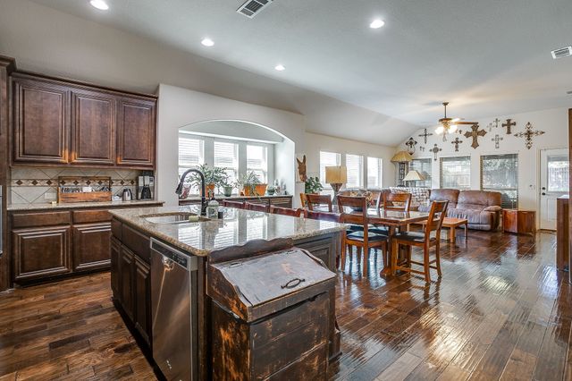 1169 Spring Cress Drive, Burleson, TX 76028
