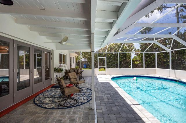 6311 BAHAMA SHORES DRIVE S, St Petersburg, FL 33705