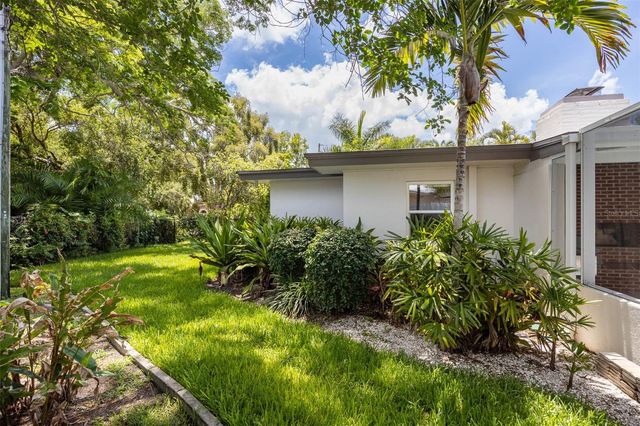 6311 BAHAMA SHORES DRIVE S, St Petersburg, FL 33705