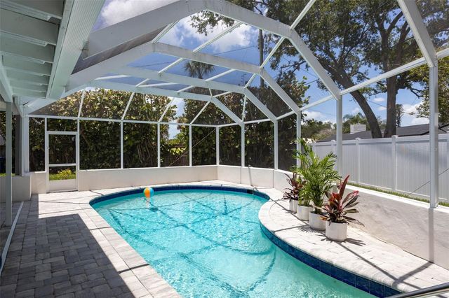 6311 BAHAMA SHORES DRIVE S, St Petersburg, FL 33705