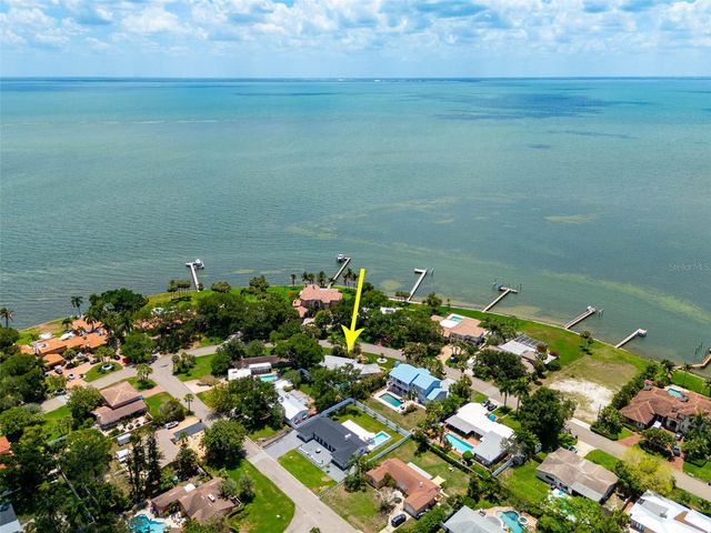 6311 BAHAMA SHORES DRIVE S, St Petersburg, FL 33705