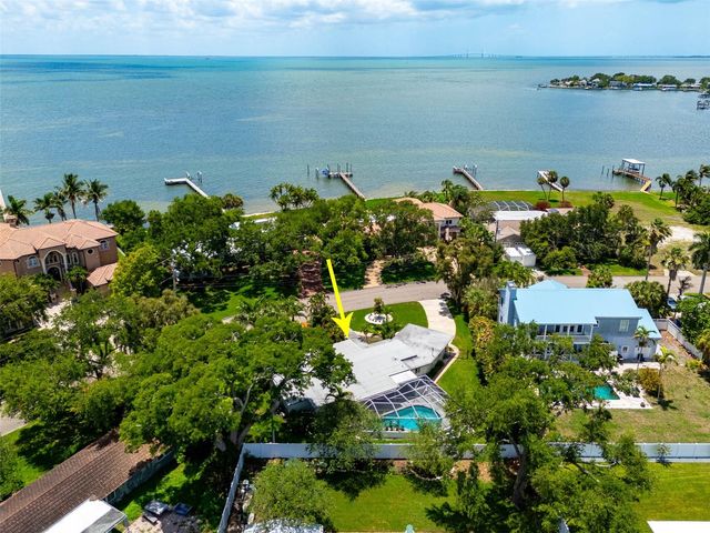 6311 BAHAMA SHORES DRIVE S, St Petersburg, FL 33705