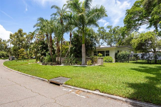 6311 BAHAMA SHORES DRIVE S, St Petersburg, FL 33705