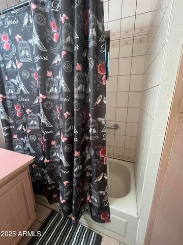 921 E 20TH Street, Douglas, AZ 85607