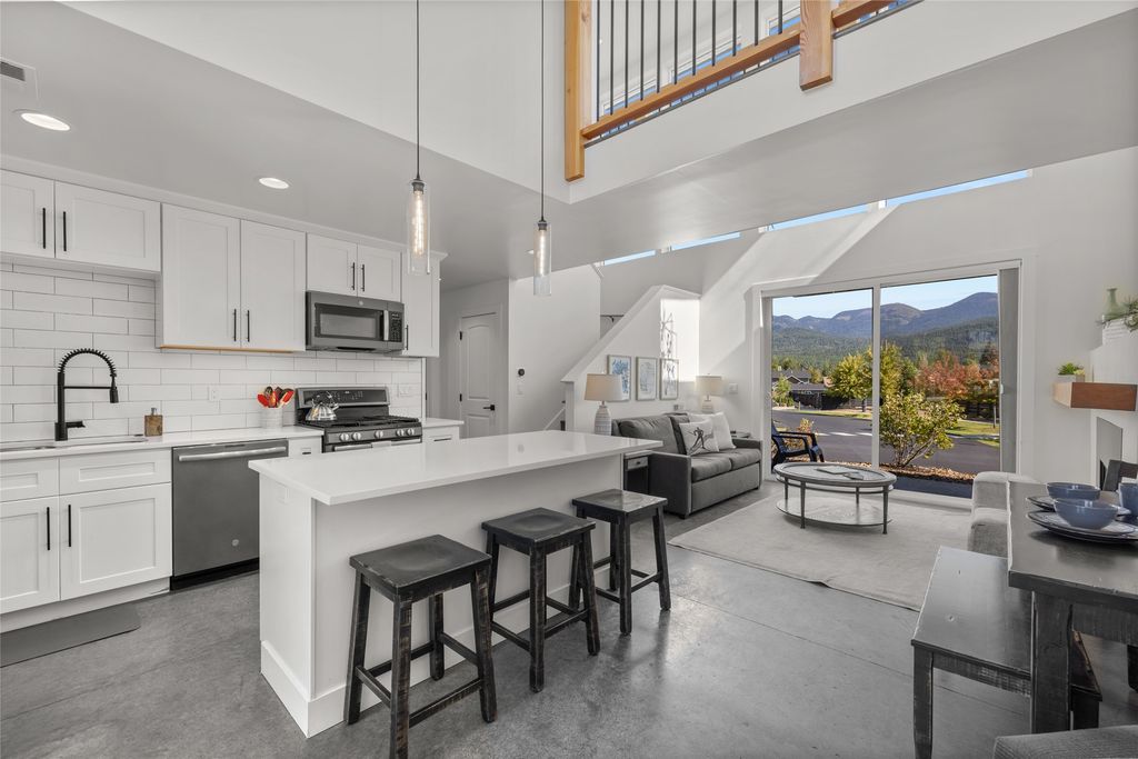 114 Jasper Loop, Whitefish, MT 59937 photo 7