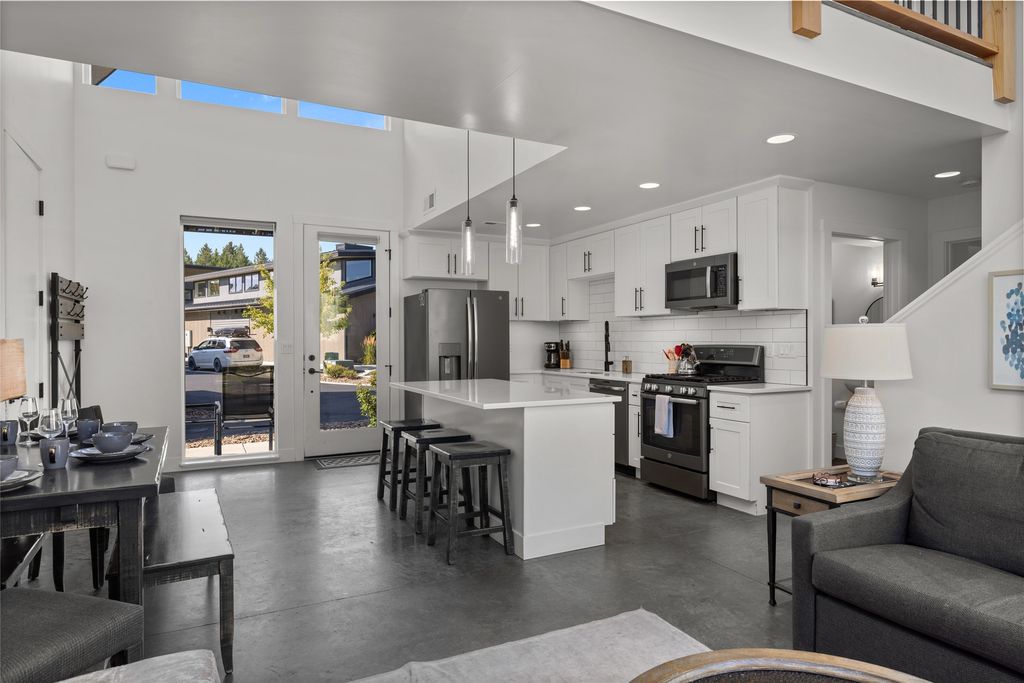 114 Jasper Loop, Whitefish, MT 59937 photo 9