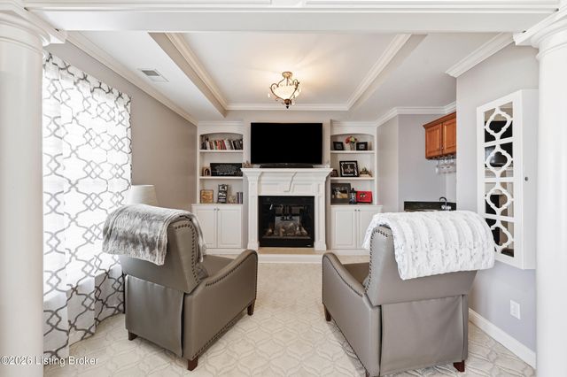 11003 Little Spring Blvd, Louisville, KY 40291
