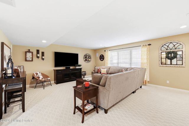 11003 Little Spring Blvd, Louisville, KY 40291