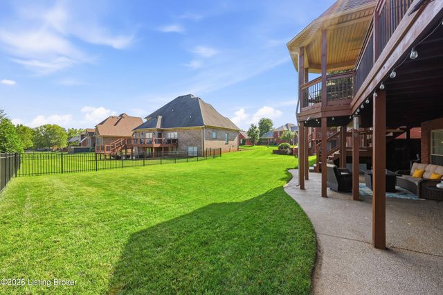 11003 Little Spring Blvd, Louisville, KY 40291