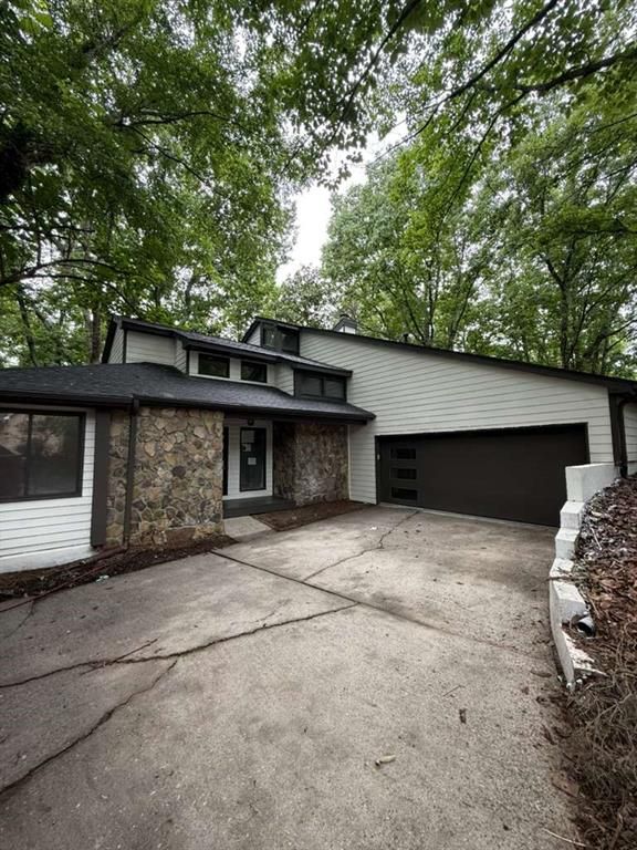 352 N Peak Drive, Alpharetta, GA 30022