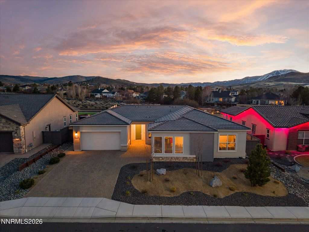 Image 2 of property listing at 1234 Crawford Crk Drive, Reno, NV 89521