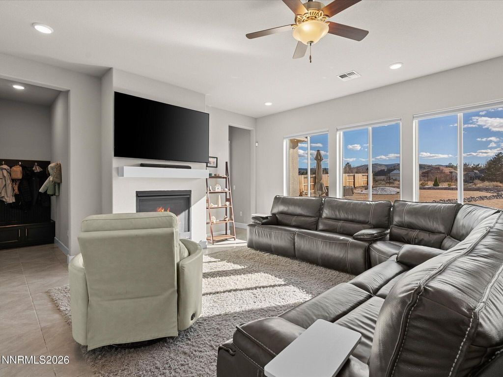 Image 25 of property listing at 1234 Crawford Crk Drive, Reno, NV 89521