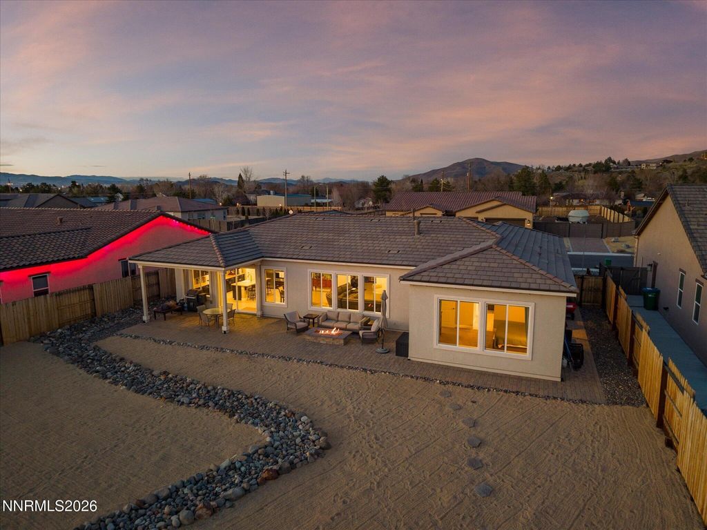 Image 8 of property listing at 1234 Crawford Crk Drive, Reno, NV 89521