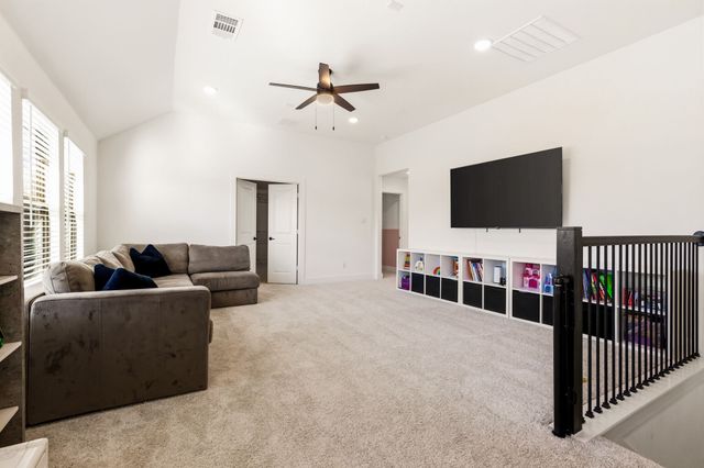 3104 Lake Village Drive, Anna, TX 75409