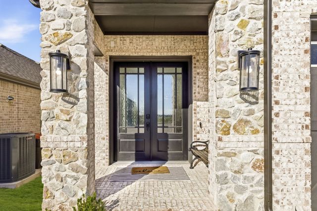 3104 Lake Village Drive, Anna, TX 75409