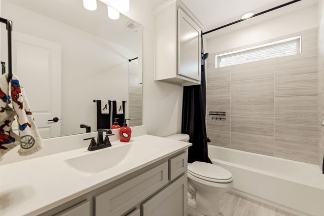 3104 Lake Village Drive, Anna, TX 75409