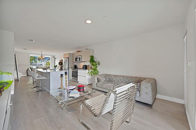 2535 NE 193rd St 3209, Miami, FL 33180