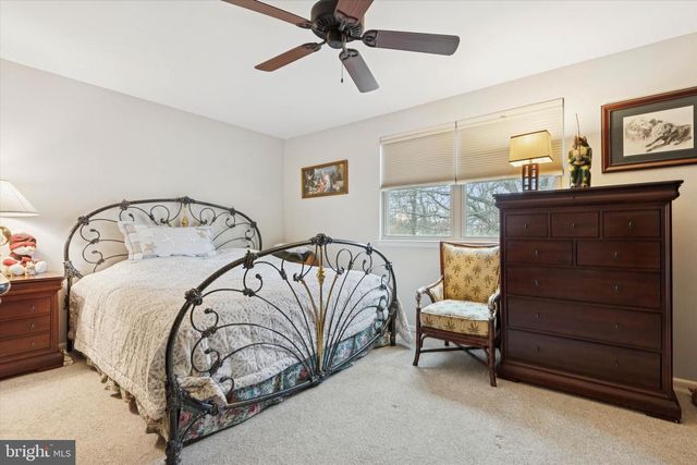 631 WHITTIER DR, Warminster, PA 18974