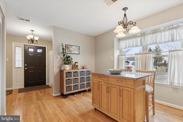 631 WHITTIER DR, Warminster, PA 18974