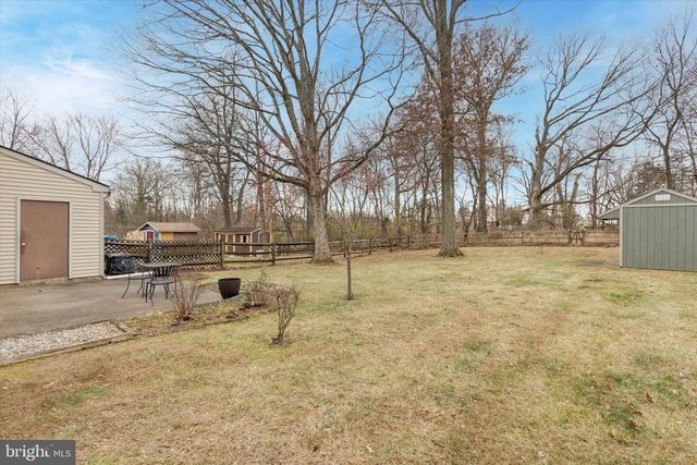 631 WHITTIER DR, Warminster, PA 18974