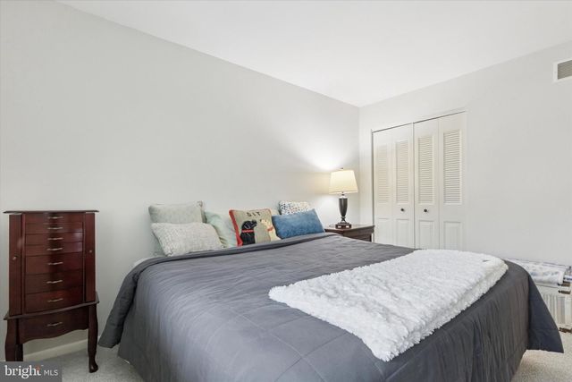 631 WHITTIER DR, Warminster, PA 18974