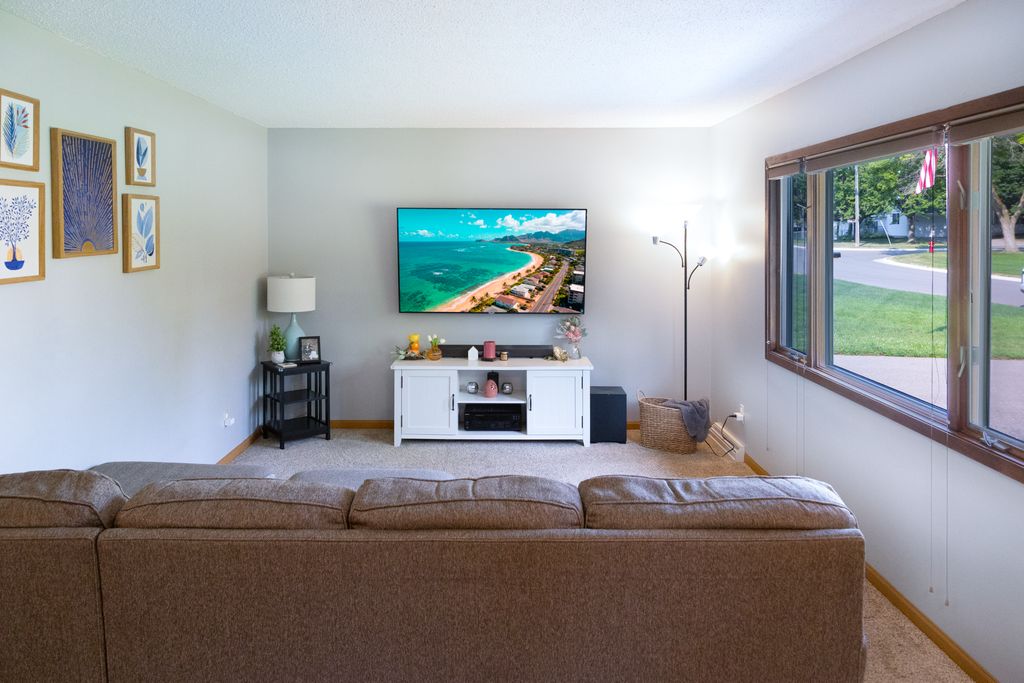 503 Chan View, Chanhassen, MN 55317 — photo 3