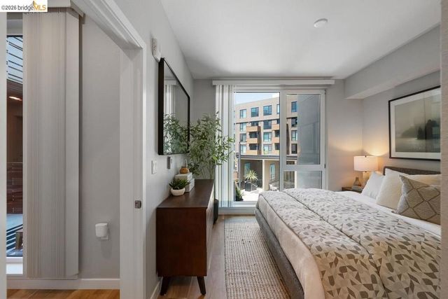 260 Brooklyn Basin Way 574, Oakland, CA 94606