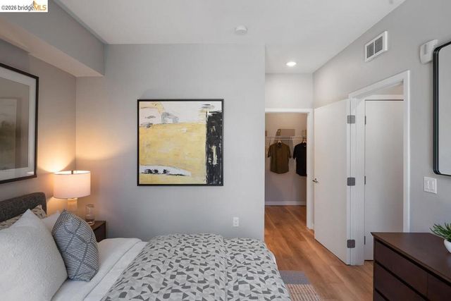 260 Brooklyn Basin Way 574, Oakland, CA 94606