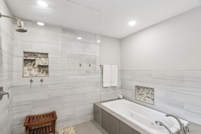 3902 Knollwood DR A, Austin, TX 78731