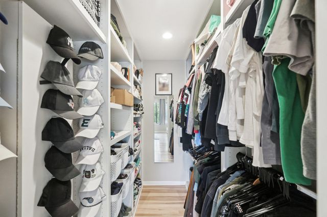 3902 Knollwood DR A, Austin, TX 78731