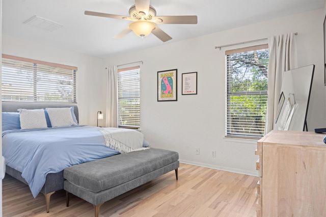 3902 Knollwood DR A, Austin, TX 78731