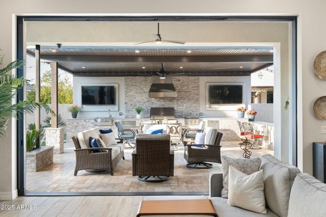 2656 E ORIOLE Drive, Gilbert, AZ 85297