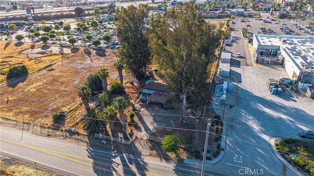 29489 3rd, Lake Elsinore, CA 92532