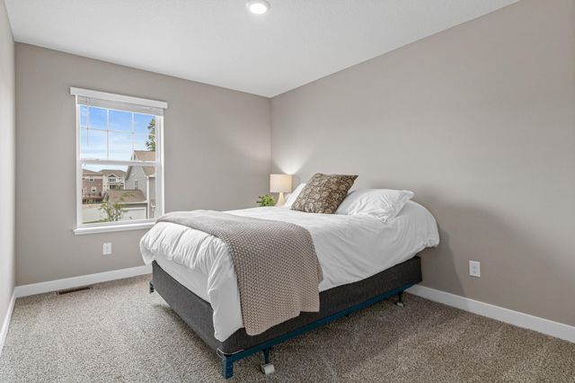 239 Snowdrop Trail, Waconia, MN 55387