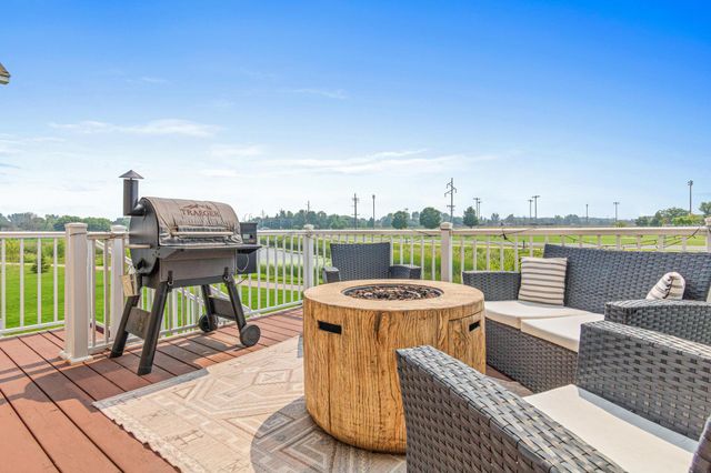 239 Snowdrop Trail, Waconia, MN 55387