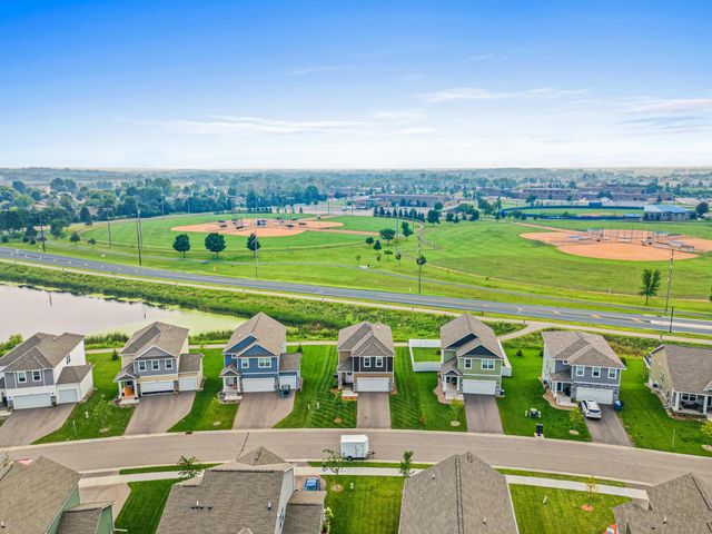 239 Snowdrop Trail, Waconia, MN 55387