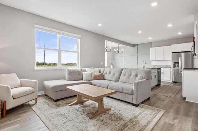 239 Snowdrop Trail, Waconia, MN 55387