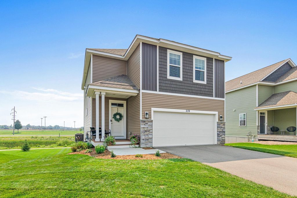 239 Snowdrop Trail, Waconia, MN 55387